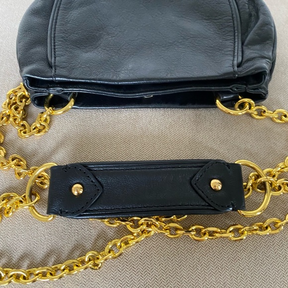 ♥ Preloved ♥Juicy Couture Vintage Black Leather Crossbag - Picture 6 of 9